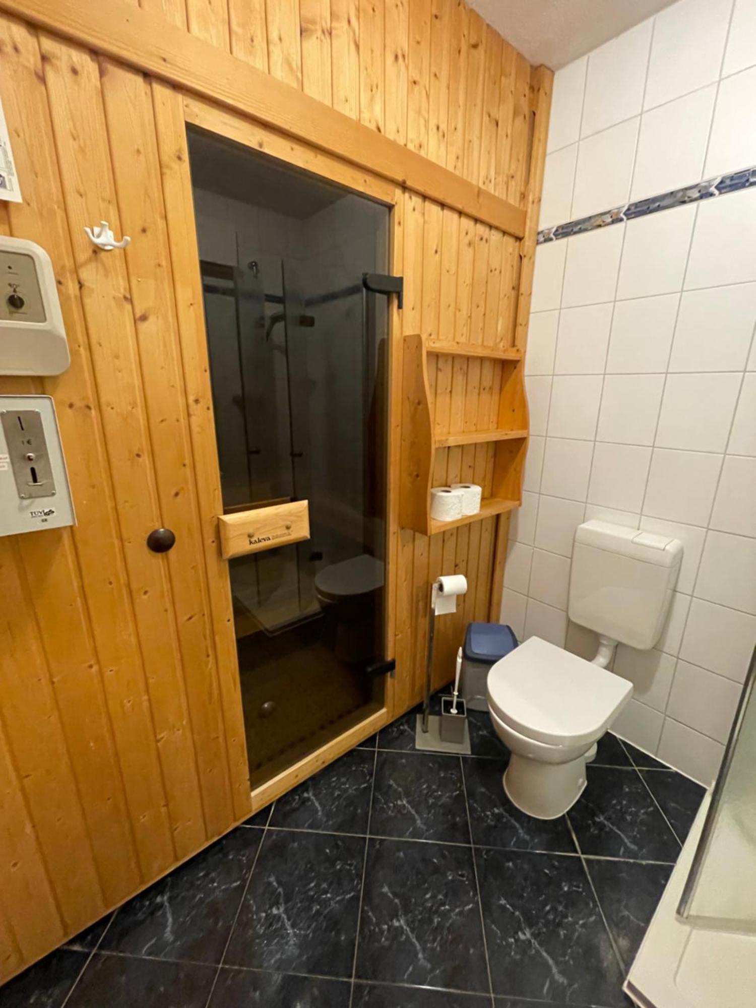 Ferienwohnungen Wiek, Haus Luv & Lee Wiek auf Rügen Exterior foto
